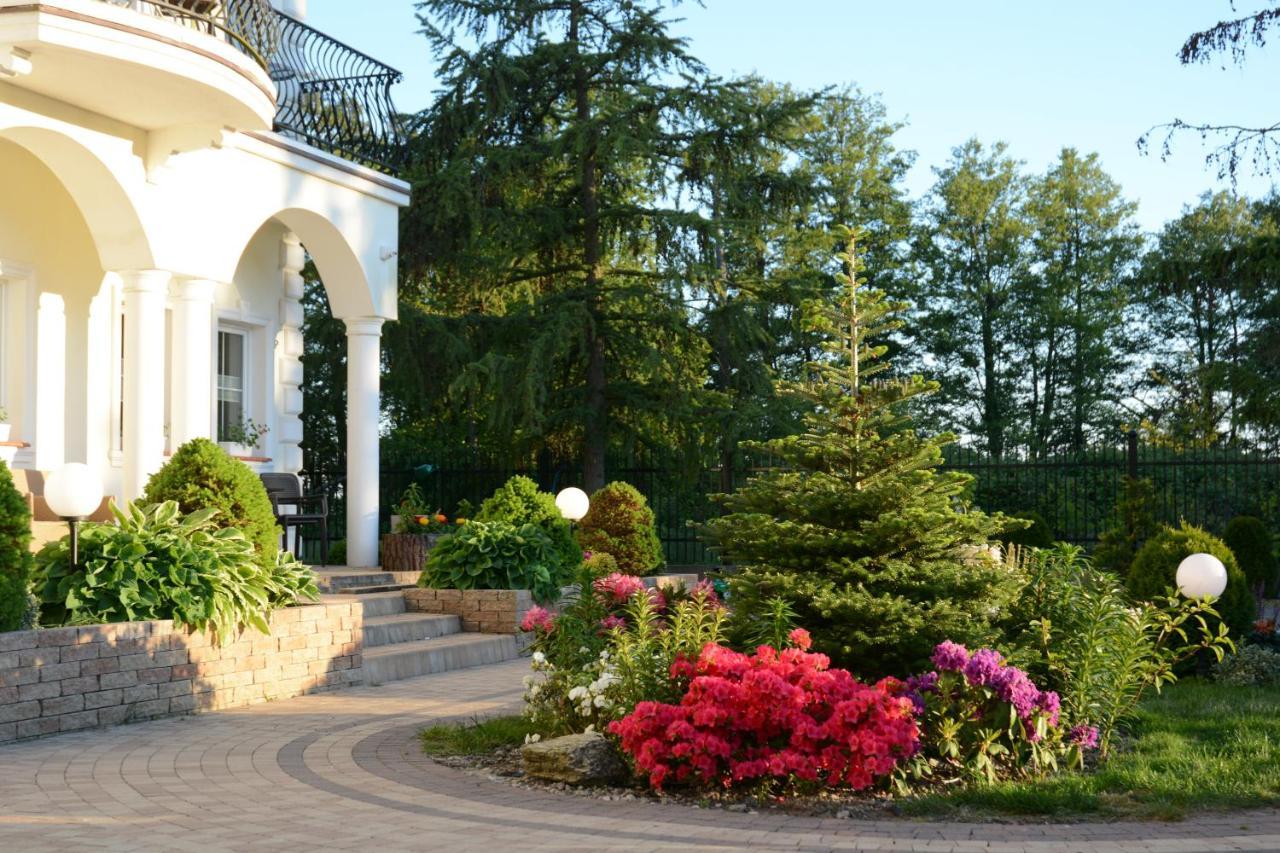 Dworek Jamnenski Łazy Exterior foto