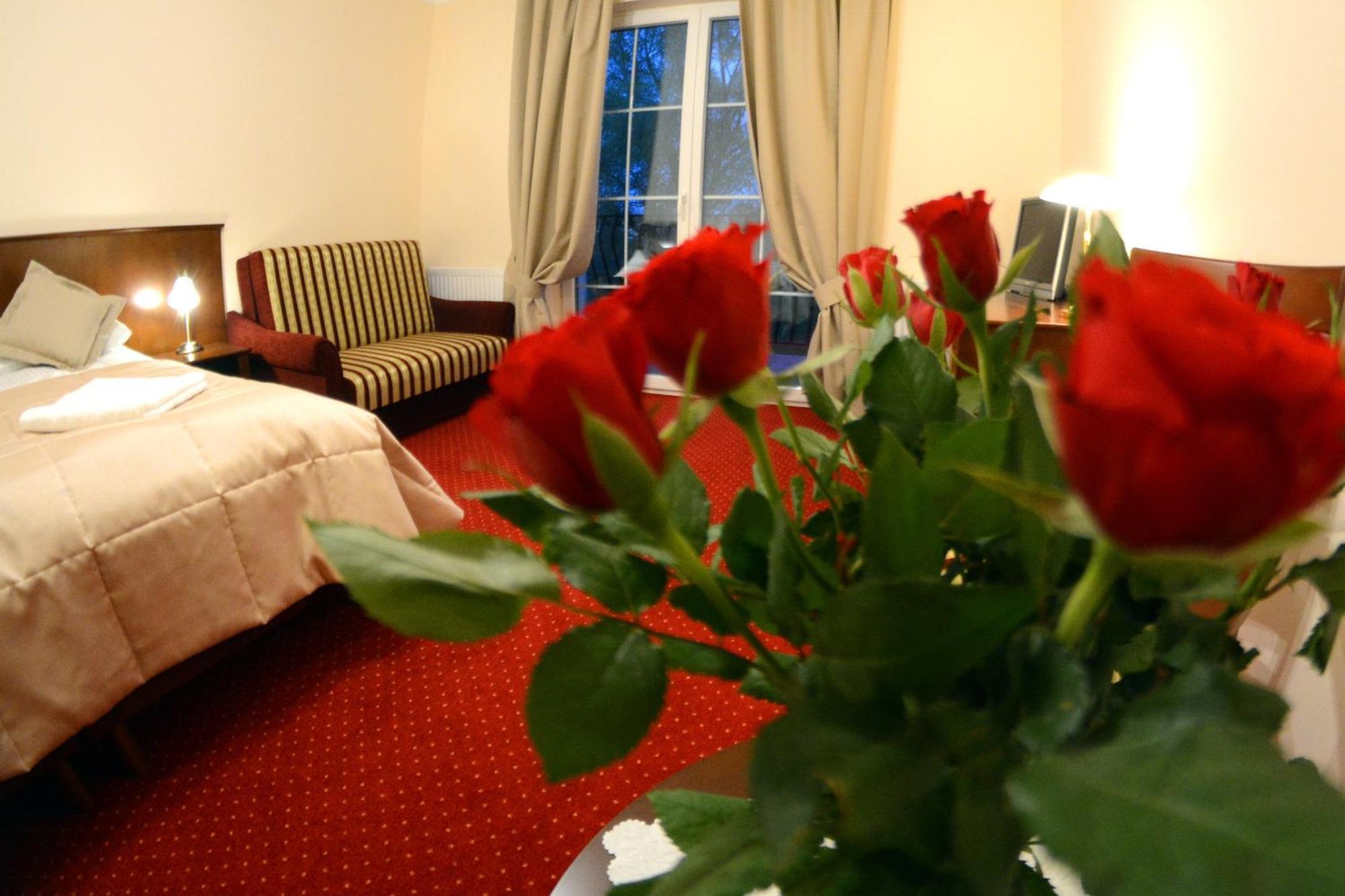Dworek Jamnenski Łazy Zimmer foto