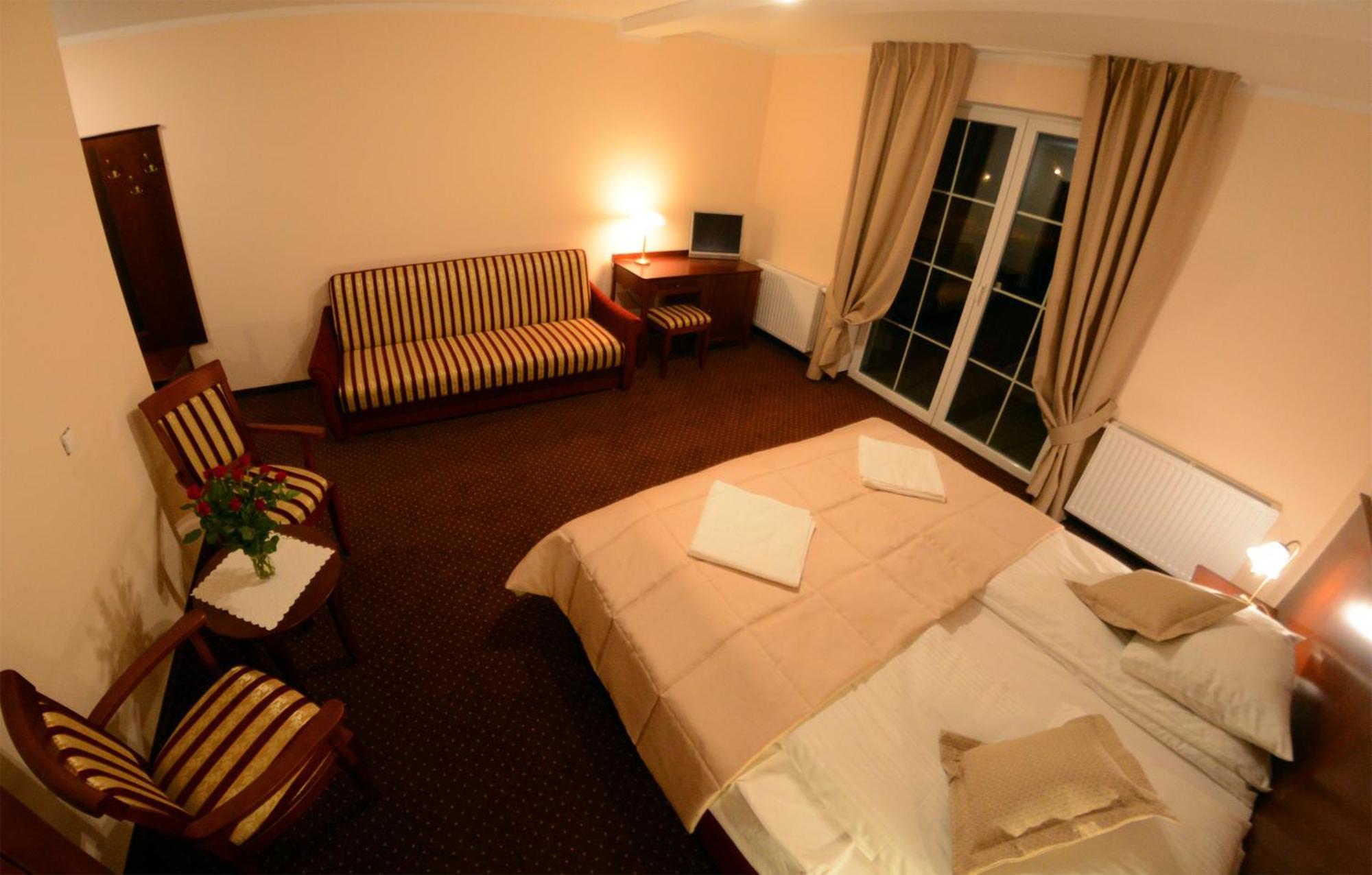 Dworek Jamnenski Łazy Zimmer foto